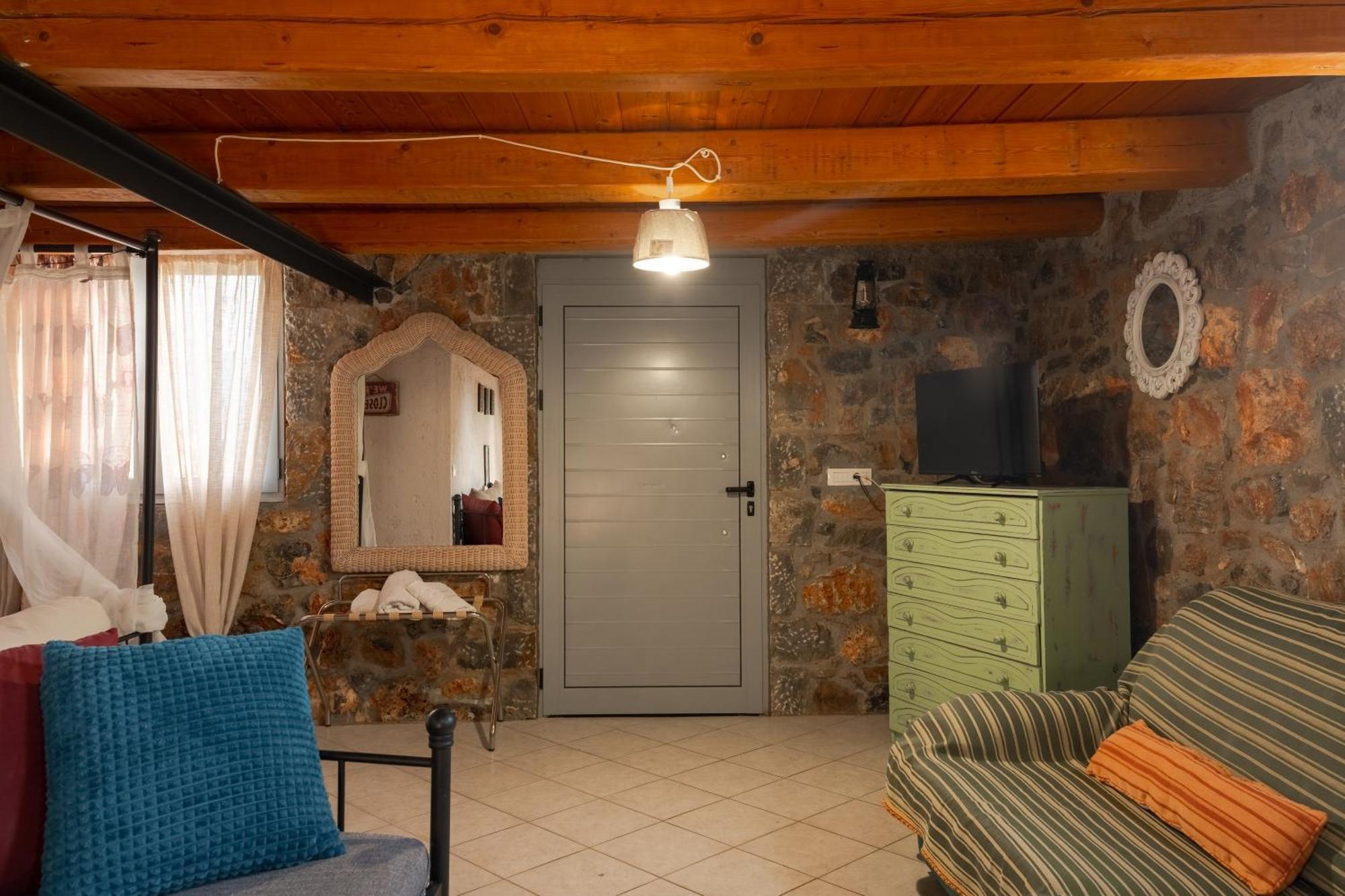 Villa Aktis With Freshwater Pool And Sea View Sissi  Exterior photo